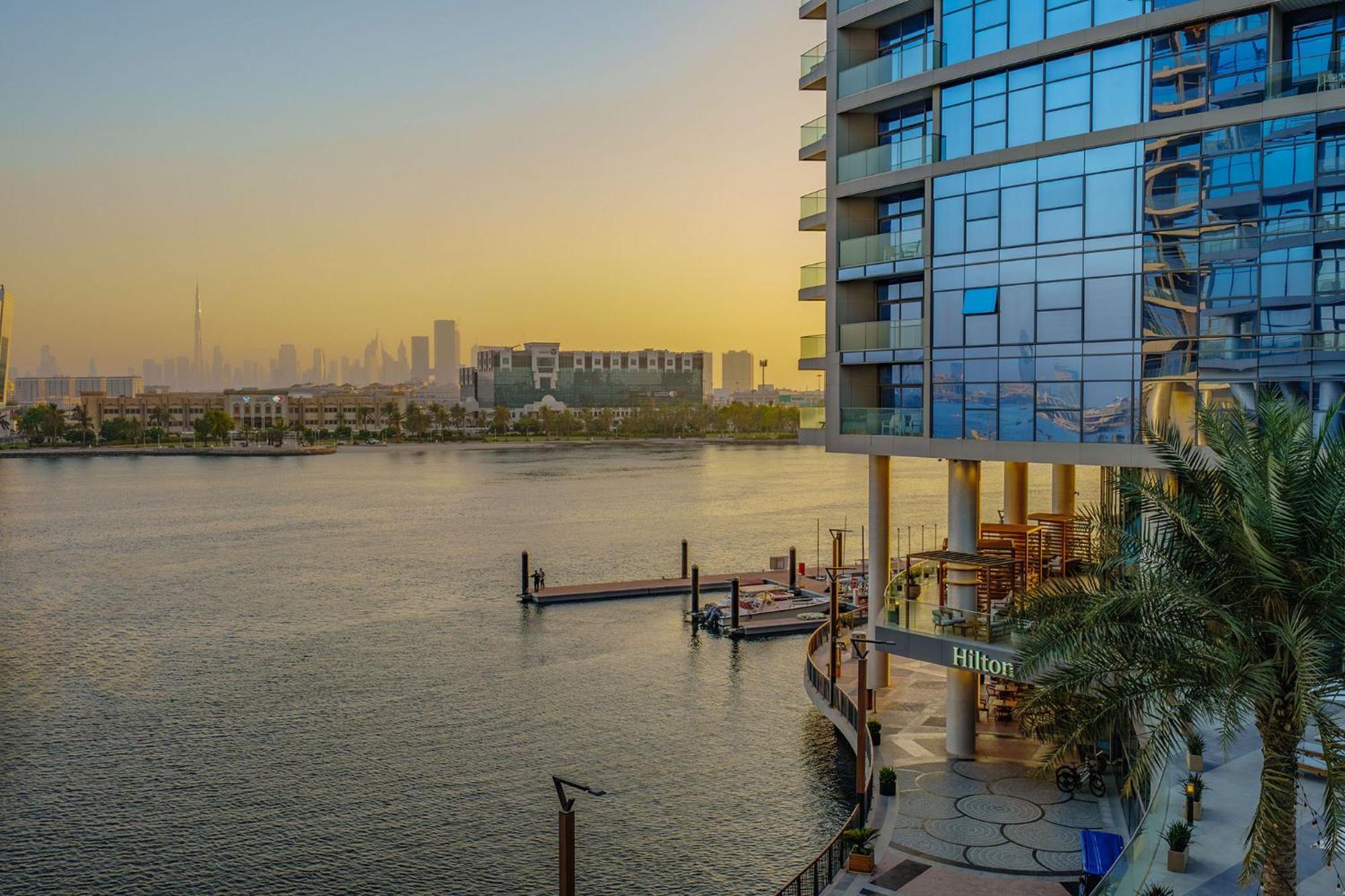Hilton Dubai Creek Hotel & Residences 외부 사진